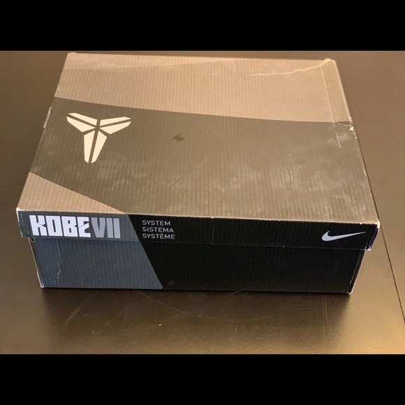 Kobe 7 Christmas